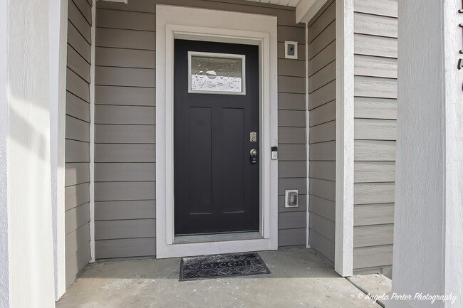 2117 Yellowstone Blvd in Mundelein, IL - Building Photo - Building Photo