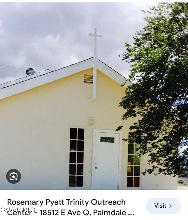 18512 E Ave Q in Palmdale, CA - Building Photo