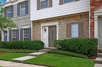 2910 Grants Lake Blvd in Sugar Land, TX - Foto de edificio - Building Photo