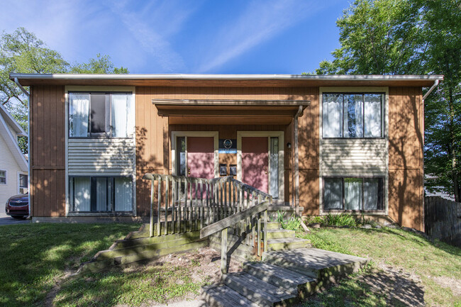 795 N Maple Rd in Ann Arbor, MI - Building Photo - Building Photo