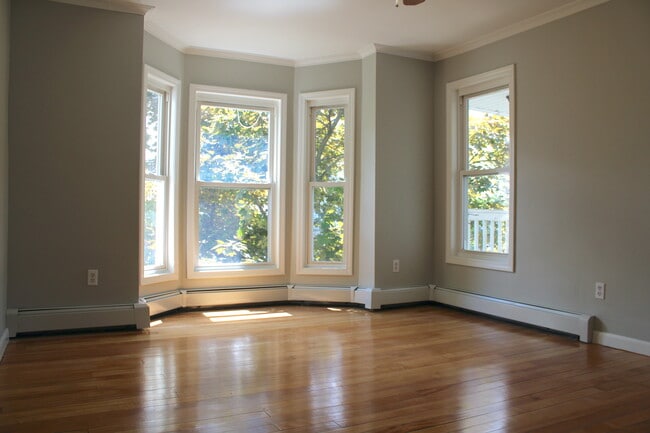 119 River St, Unit 3