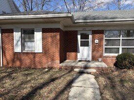 326 E Mcpherson Ave in Findlay, OH - Building Photo