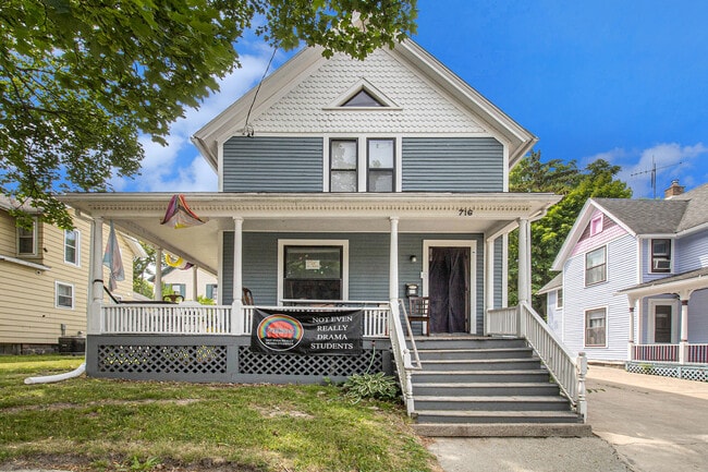 716 E Kingsley St in Ann Arbor, MI - Building Photo - Building Photo