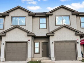 13002 Reid Mdws in Live Oak, TX - Building Photo - Building Photo