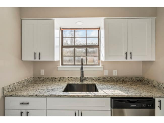 property at 7250 Hilburn Rd