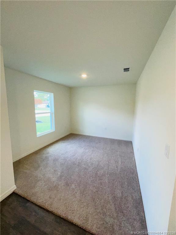 1701 SE Manth Ln in Port St. Lucie, FL - Building Photo - Building Photo