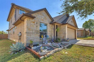 206 Linden Ln in San Marcos, TX - Building Photo - Building Photo