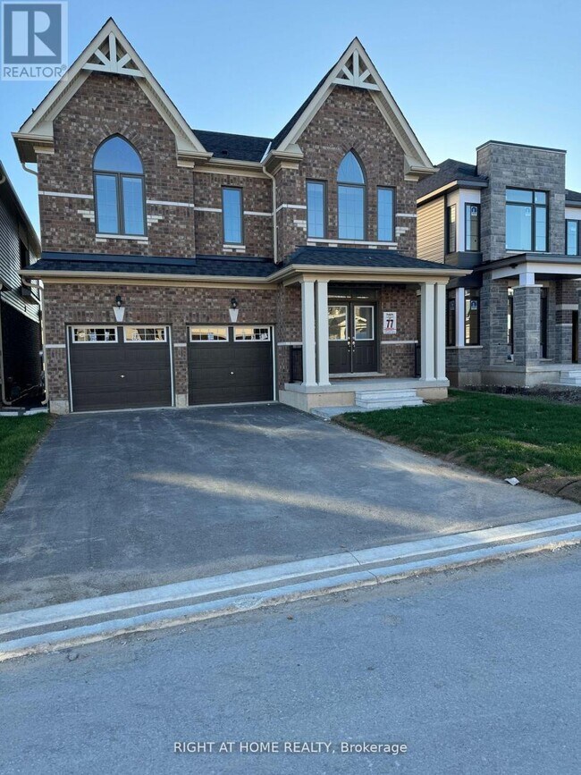 property at 33 Rochester Dr