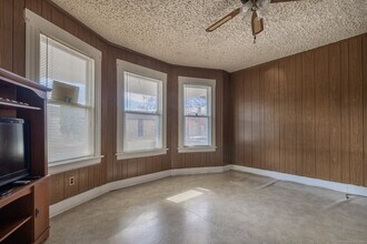 46 Wordin Ave in Bridgeport, CT - Foto de edificio - Building Photo