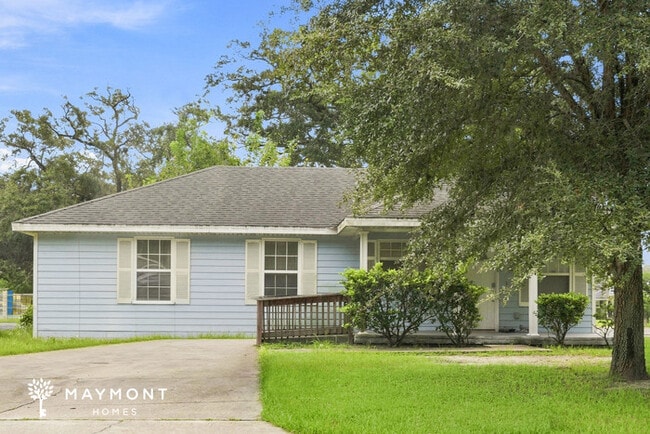 property at 3697 Wood Creek Ln