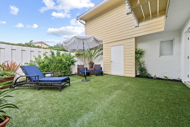 288 Seabreeze Cir in Jupiter, FL - Foto de edificio - Building Photo