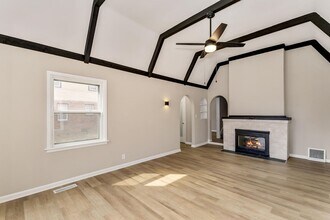 305 S Oliver Ave in Wichita, KS - Building Photo - Building Photo