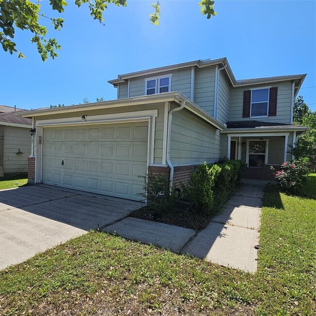 property at 11727 Madison Oak St