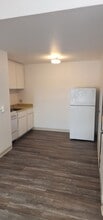 2450 Lymbery St in Reno, NV - Building Photo - Building Photo