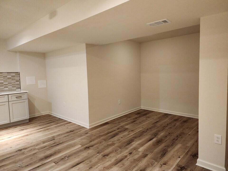 11115 Southcoate Village Dr in Bealeton, VA - Building Photo