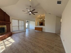 2009 Dena Dr in Edmond, OK - Building Photo - Building Photo