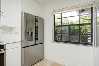 576 Westree Ln in Plantation, FL - Foto de edificio - Building Photo