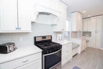 141 Adams St in New Bedford, MA - Building Photo - Building Photo