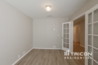 206 Bison Meadow Dr in Waxahachie, TX - Building Photo - Building Photo