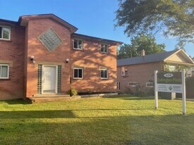 104 Codrington St in Barrie, ON - Building Photo