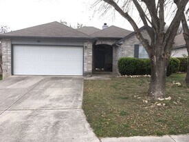 2805 Berry Way in Schertz, TX - Building Photo