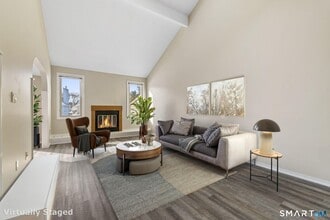 68 Copper Beech Dr in Rocky Hill, CT - Building Photo - Building Photo