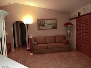 1000 SW 37th St in Cape Coral, FL - Building Photo - Building Photo
