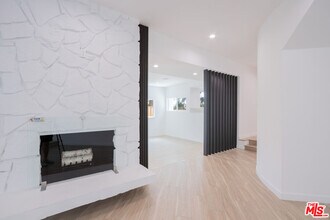 1346 N Stanley Ave in Los Angeles, CA - Building Photo - Building Photo