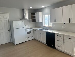 206 168th St E in Spanaway, WA - Building Photo - Building Photo