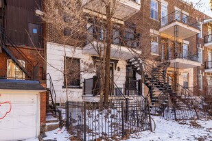 5004-5012 De Lorimier Av in Montréal, QC - Building Photo