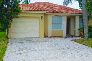 3597 Miramontes Cir in Wellington, FL - Building Photo