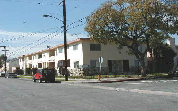 729 Walnut St in Inglewood, CA - Foto de edificio