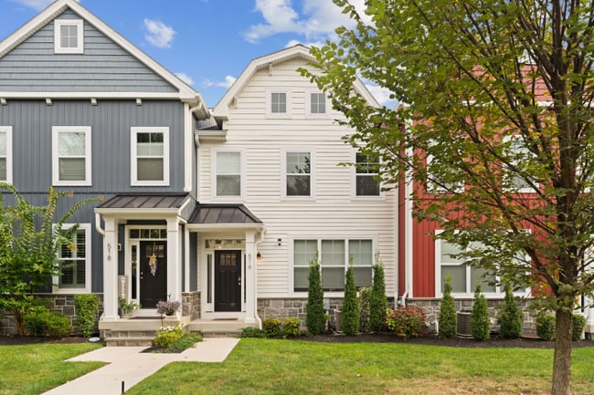 property at 516 Coates Ln