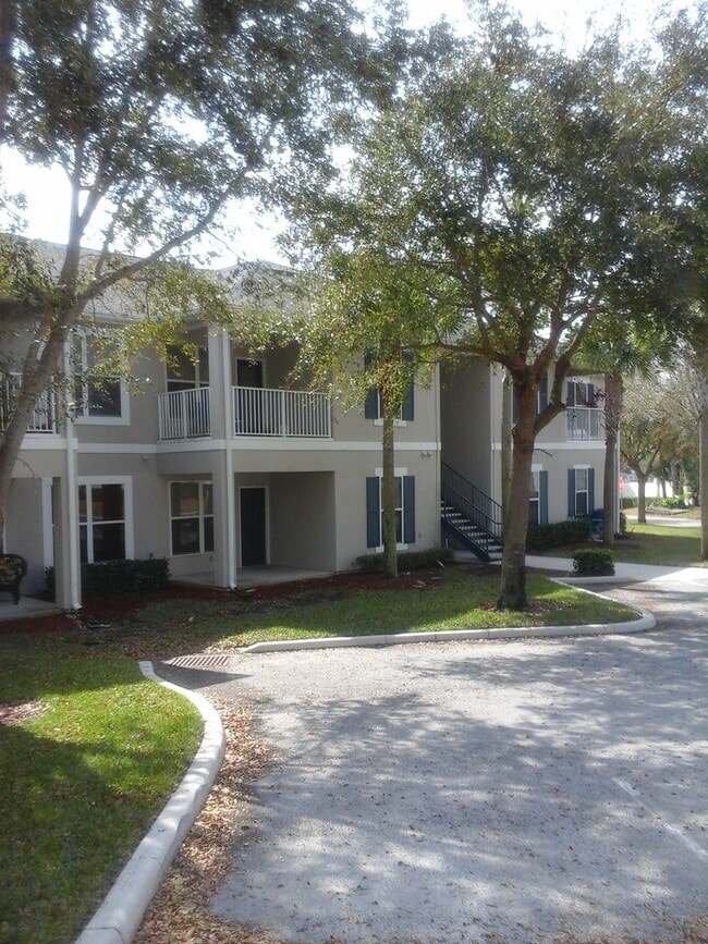 property at 6011 Hemingway Cir