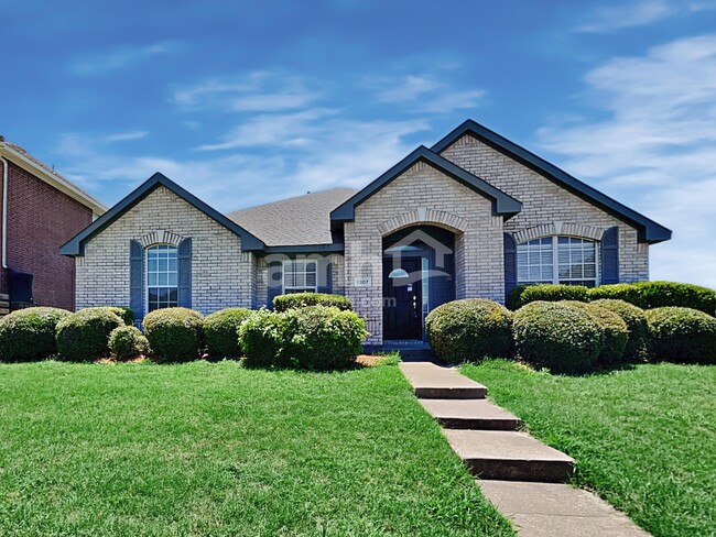 property at 1307 Rabbit Rdg