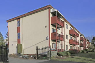 Telkwa in Burnaby, BC - Building Photo - Building Photo