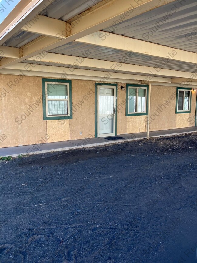 property at 613 N Avenue Q