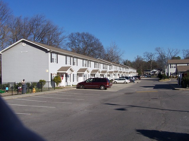 Park Place in Dalton, GA - Building Photo