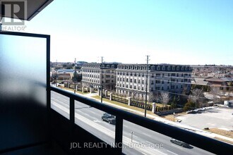 25-725 Water Walk Dr in Markham, ON - Building Photo - Building Photo