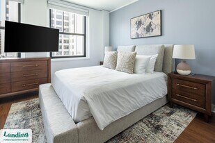 933 McGee St in Kansas City, MO - Building Photo