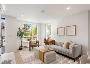 5398-5207 207 St in Langley, BC - Building Photo - Building Photo