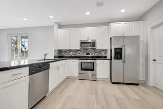 1635 N Federal Hwy in Delray Beach, FL - Building Photo - Building Photo
