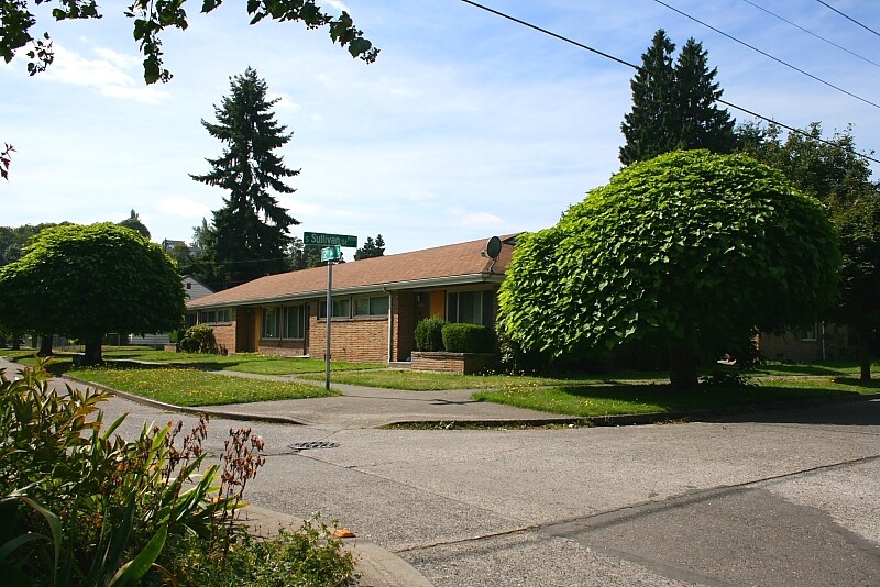 South Seattle Fourplex in Seattle, WA - Foto de edificio