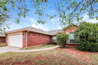 13312 Mayberry Pl in Oklahoma City, OK - Foto de edificio - Building Photo