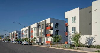Residences at Falcon Park in Phoenix, AZ - Building Photo