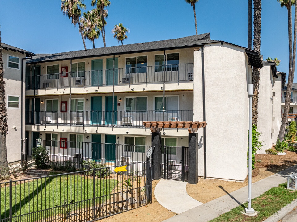 The Jade in San Gabriel, CA - Foto de edificio