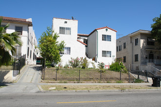 822 S Normandie Ave in Los Angeles, CA - Building Photo - Building Photo