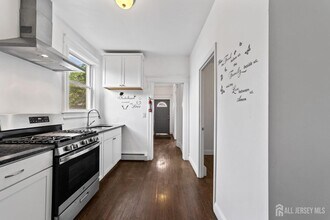410 Chadwick Ave in Newark, NJ - Building Photo - Building Photo