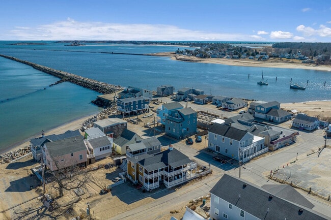 17-23-23 Eastern Ave in Saco, ME - Building Photo - Building Photo