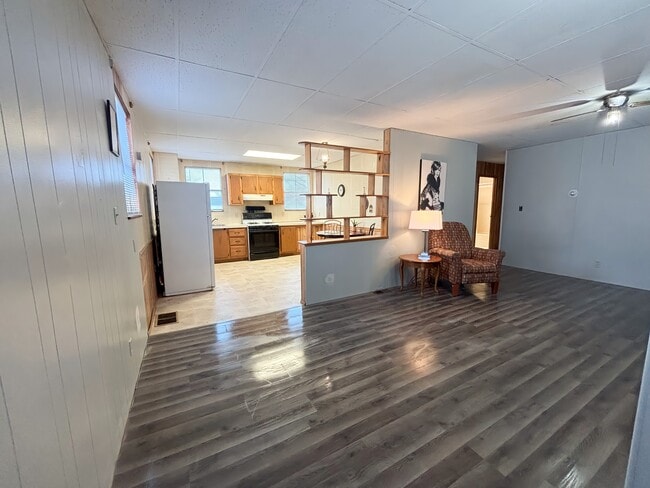 1522 Wilkes Ave, Unit 32 in Quincy, IL - Building Photo - Building Photo